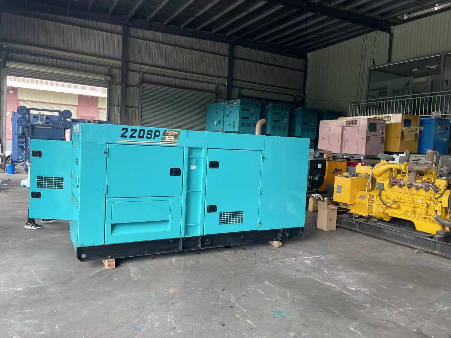 鄢陵800kW 柴油发电机的输出电流波动范围是多少？